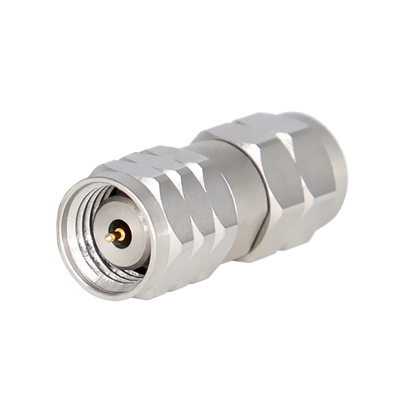 1.85公頭轉2.4公頭 50GHz 高頻轉接器
