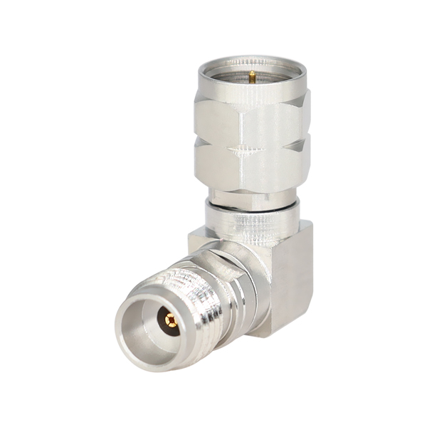 2.4公頭轉(zhuǎn)2.4母頭 50GHz 彎頭高頻轉(zhuǎn)接器